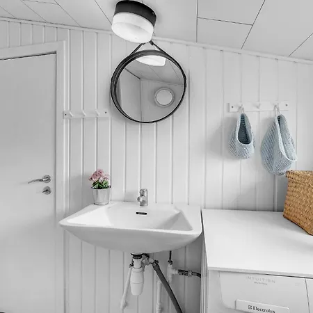One Bedroom Stunning In Hjørring