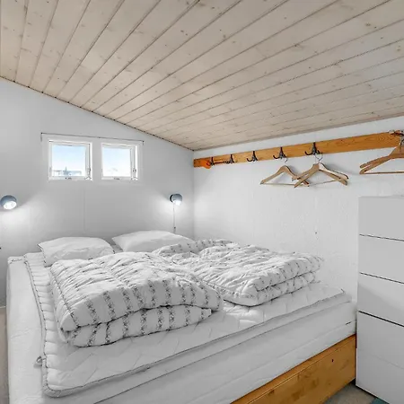 Σπίτι διακοπών 1 Bedroom Stunning In *