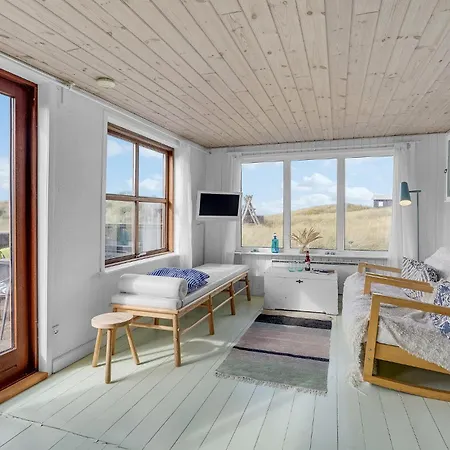 One Bedroom Stunning In Hjørring